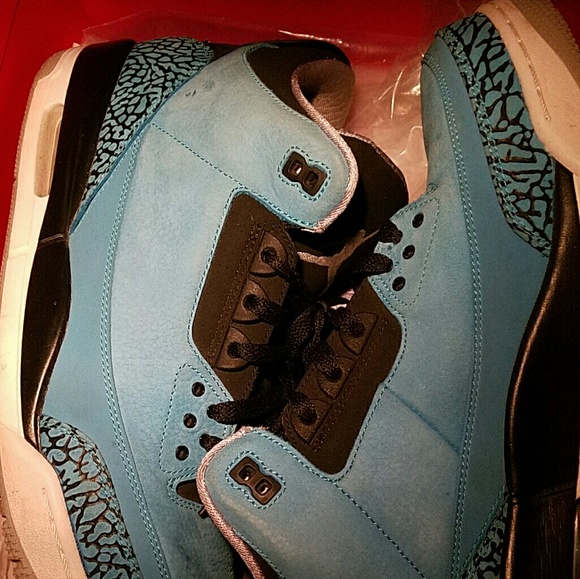 Air Jordan 3 "Powder Blue" - Picture 1 of 5